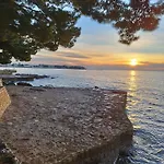Koza 100m From The Poreč