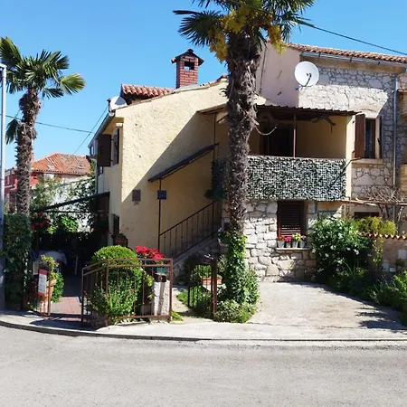 Apartmán Koza 100m From The