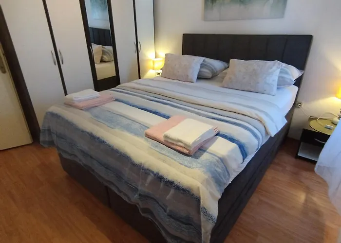 アパート Koza 100m From The *