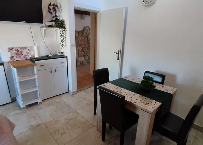 Koza 100m From The * ポレッチ