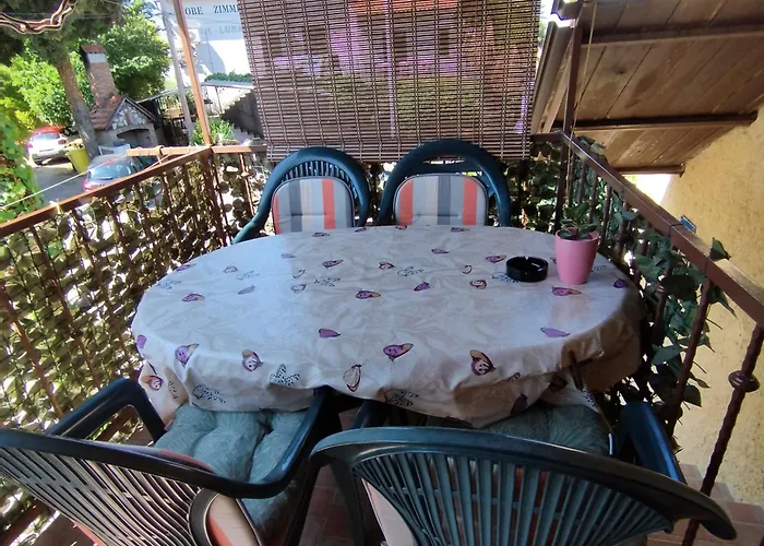 アパート Koza 100m From The *